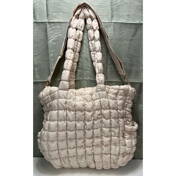 NWOT Unbranded ivory-colored puffer tote bag with matching clutch - Picture 3 of 10